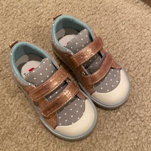 See Kai Run Robyn sneakers